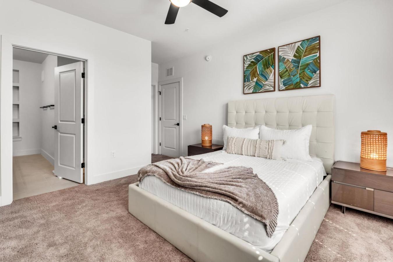 Sunny 2-Bed Oasis Pool And Gym In Apollo Beach Exterior foto